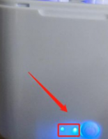 蓝牙耳机怎样充满电 蓝牙耳机怎么充电才算充满