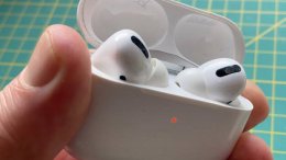 airpods pro充电时灯会一直亮吗介绍 airpods pro有线充电时灯会一直亮吗