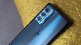 摩托罗拉edge s性价比 摩托罗拉edge X30详细参数配置