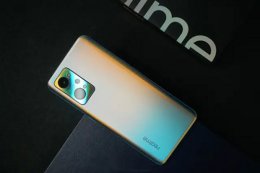 reno5和iqooneo3 realmegtneo2和iqooneo5哪个好详情