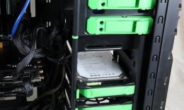 固态和机械硬盘寿命时限长短介绍 固态硬盘使用寿命比机械的短 有这说法吗