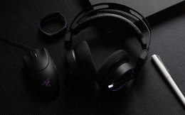 win 7电脑插耳机有滋滋声 win11耳机有杂音滋滋解决教程