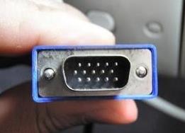 显示器黑屏显示无信号解决教程
