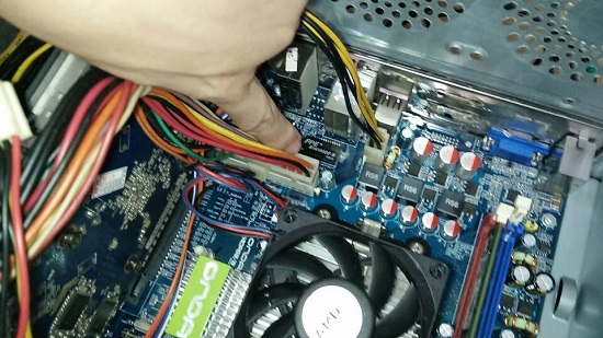 电脑电源坏了修理方法