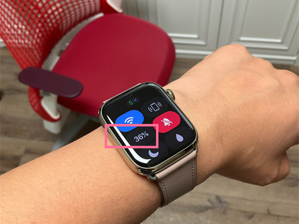 iwatch电量怎么显示