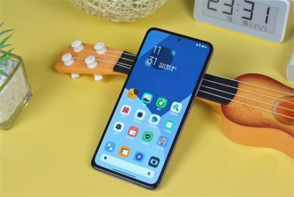 红米note11pro是曲面屏吗