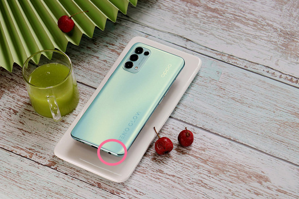 opporeno5耳机孔在哪里