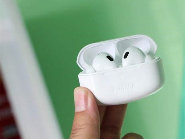 漫步者lollipods pro怎么配对