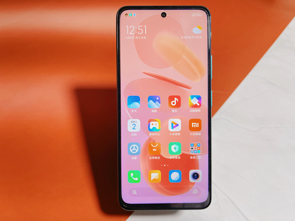 红米note10pro屏幕材质