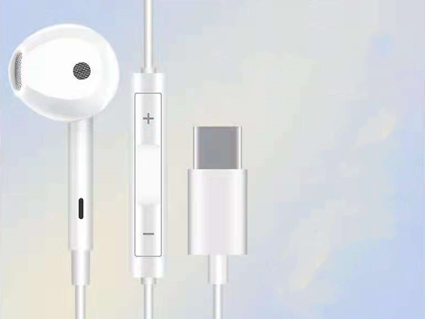 oppo reno 6耳机怎么插