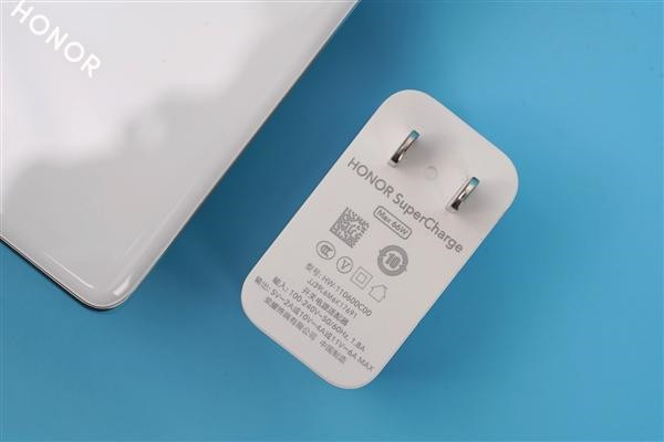 荣耀magic3pro充电多少w