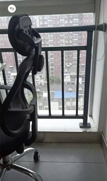 发朋友圈显示地理位置怎么设置