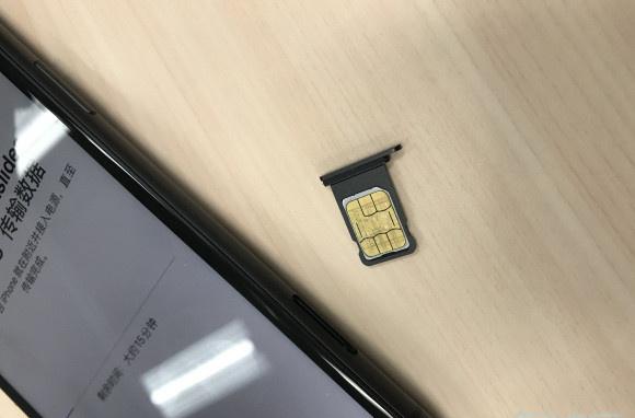 为什么我的11pro是单卡