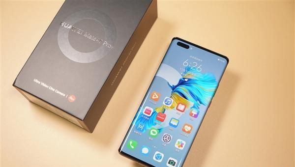 mate40pro+是什么屏幕