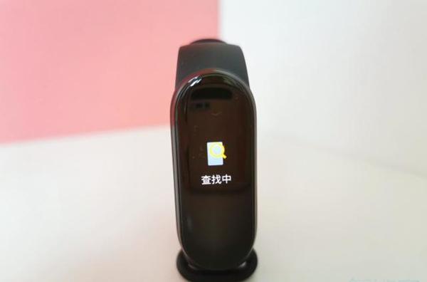 小米手环6怎么找手机