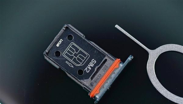 oppofindx3是双卡双待吗