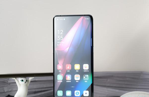 oppofindx3是曲面屏吗