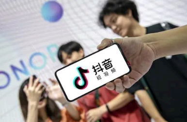 抖音关注立马取消有痕迹吗 抖音怎么关闭主页访客记录