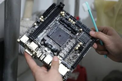 主板温度高什么原因 主板温度高的原因和处理办法