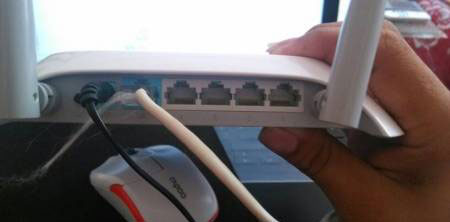 电脑连网线和wifi哪个网速更快