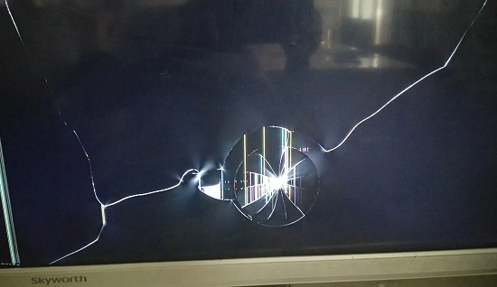 ULED屏幕一部分敲坏了解决教程
