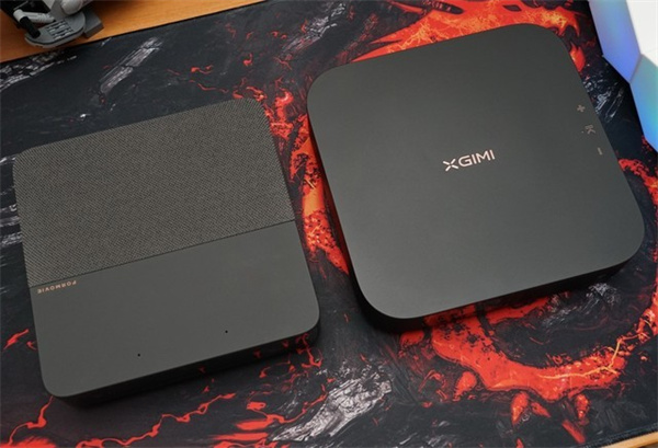峰米S5和极米 NEW Z6X对比