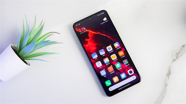 红米k50pro和至尊版哪个好
