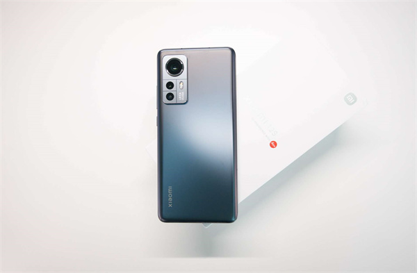 小米12S、真我GT2大师探索版和iQOO 10对比评测