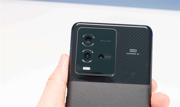 小米12S、真我GT2大师探索版和iQOO 10对比评测