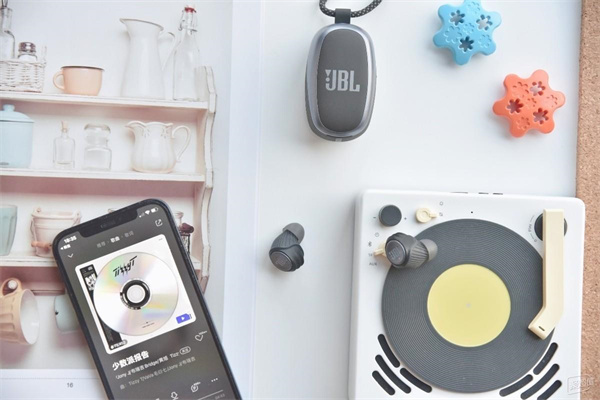 FIIL CG Pro、mifo O7、JBL X600和AirPods Pro对比