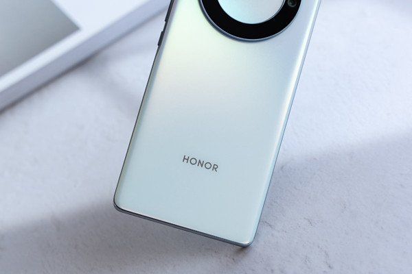 荣耀X40和vivo Y77对比