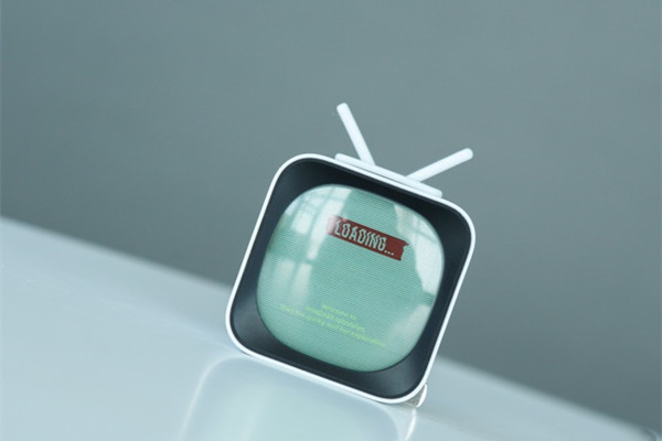 PANDAER 40W AI小电视潮充体验