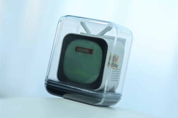 PANDAER 40W AI小电视潮充体验