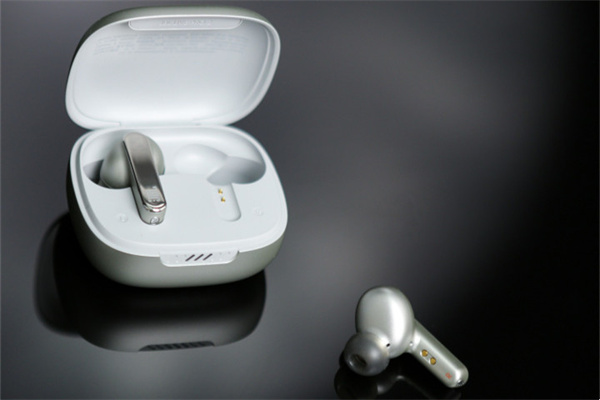 JBL LIVE PRO 2炫光豆二代体验