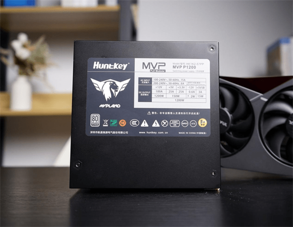 七彩虹战斧RTX 4090豪华版显卡评测