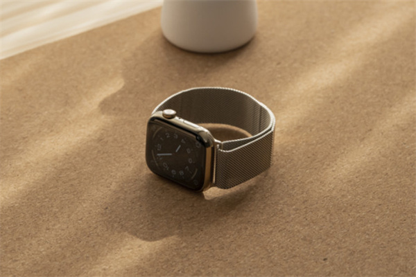 Apple Watch 8体验