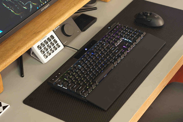 美商海盗船K70 RGB PRO评测