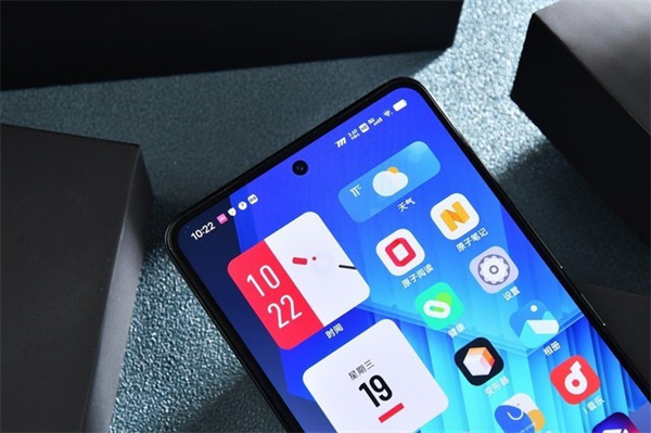 iQOO Neo7和Redmi K50 至尊版对比评测