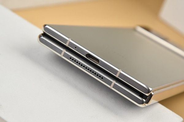 小米、华为、vivo和OPPO折叠屏对比