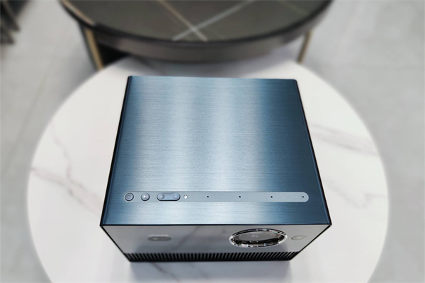 Vidda C1和当贝X3 Pro对比