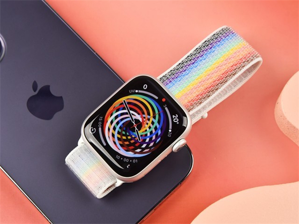 Apple Watch S8评测