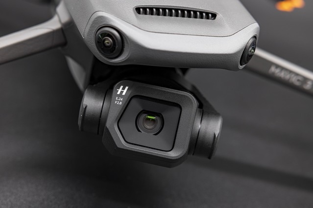 大疆无人机Mavic 3 Classic评测