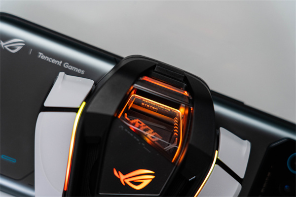 红魔7S Pro和ROG 6天玑至尊版对比