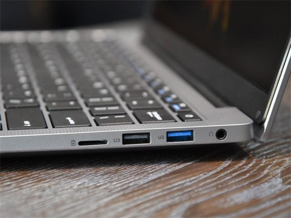 中柏EZbook S5 Pro轻薄本评测
