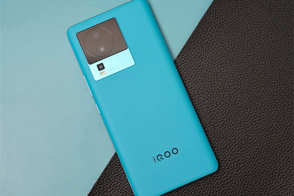 iQOO Neo7和Redmi K50 至尊版性能对比