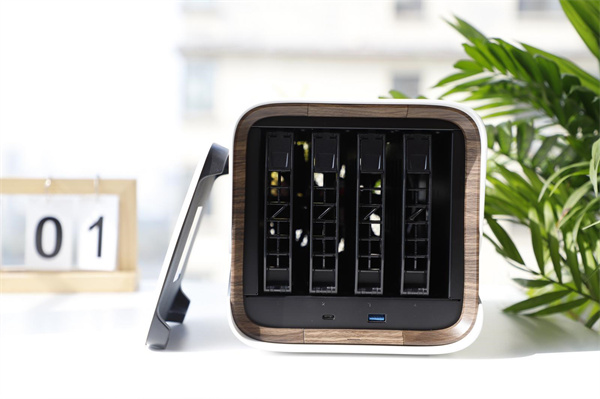 极空间Z4S评测