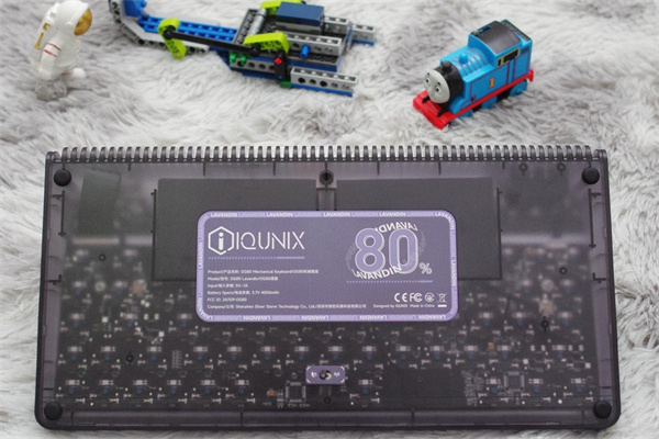 IQUNIX OG80薄藤机械键盘评测