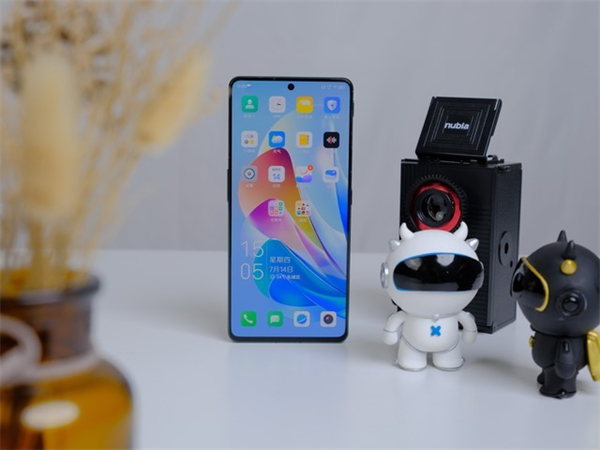 双十二3000元高画质旗舰级性能手机推荐