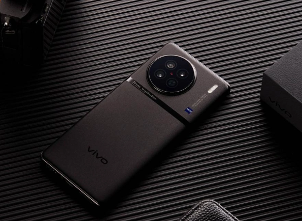 vivox90支持存储卡吗