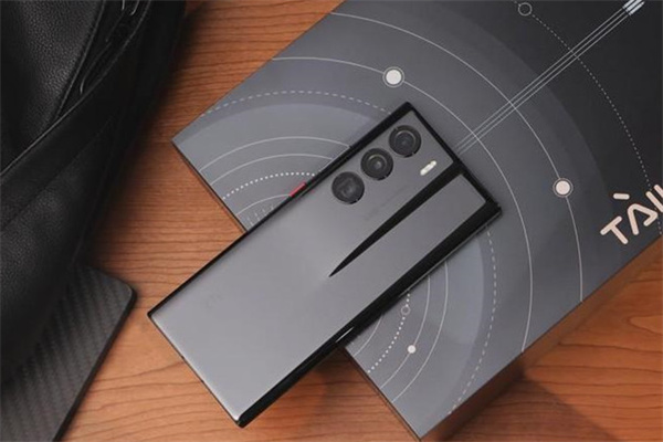 中兴Axon 40 Ultra航天版评测